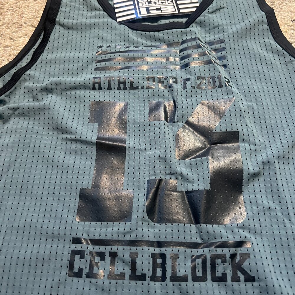 Cellblock13 Relay Mesh Tank Top - Picture 4 of 4